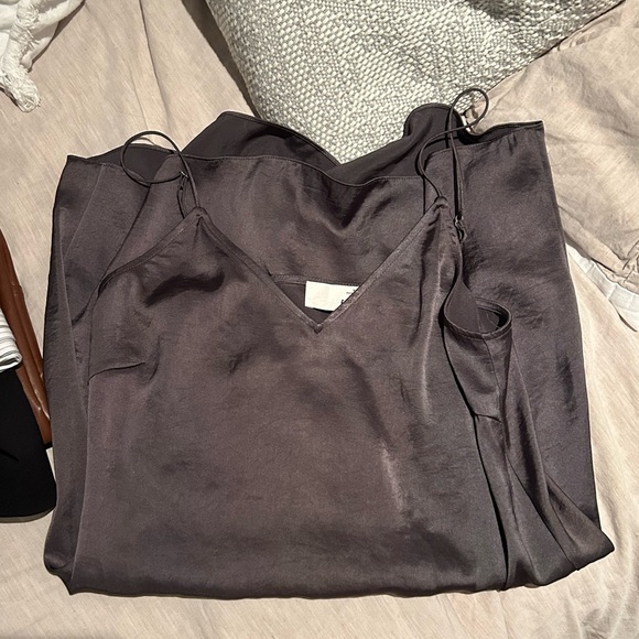 Wilfred Free Slip Dress XS 🩶 - Picture 3 of 4